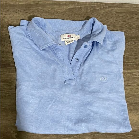 Vineyard Vines Tops - Vineyard vines top M light blue